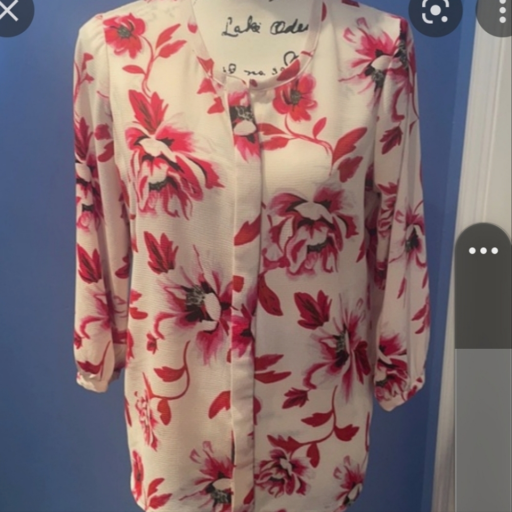 C & E Floral Blouse